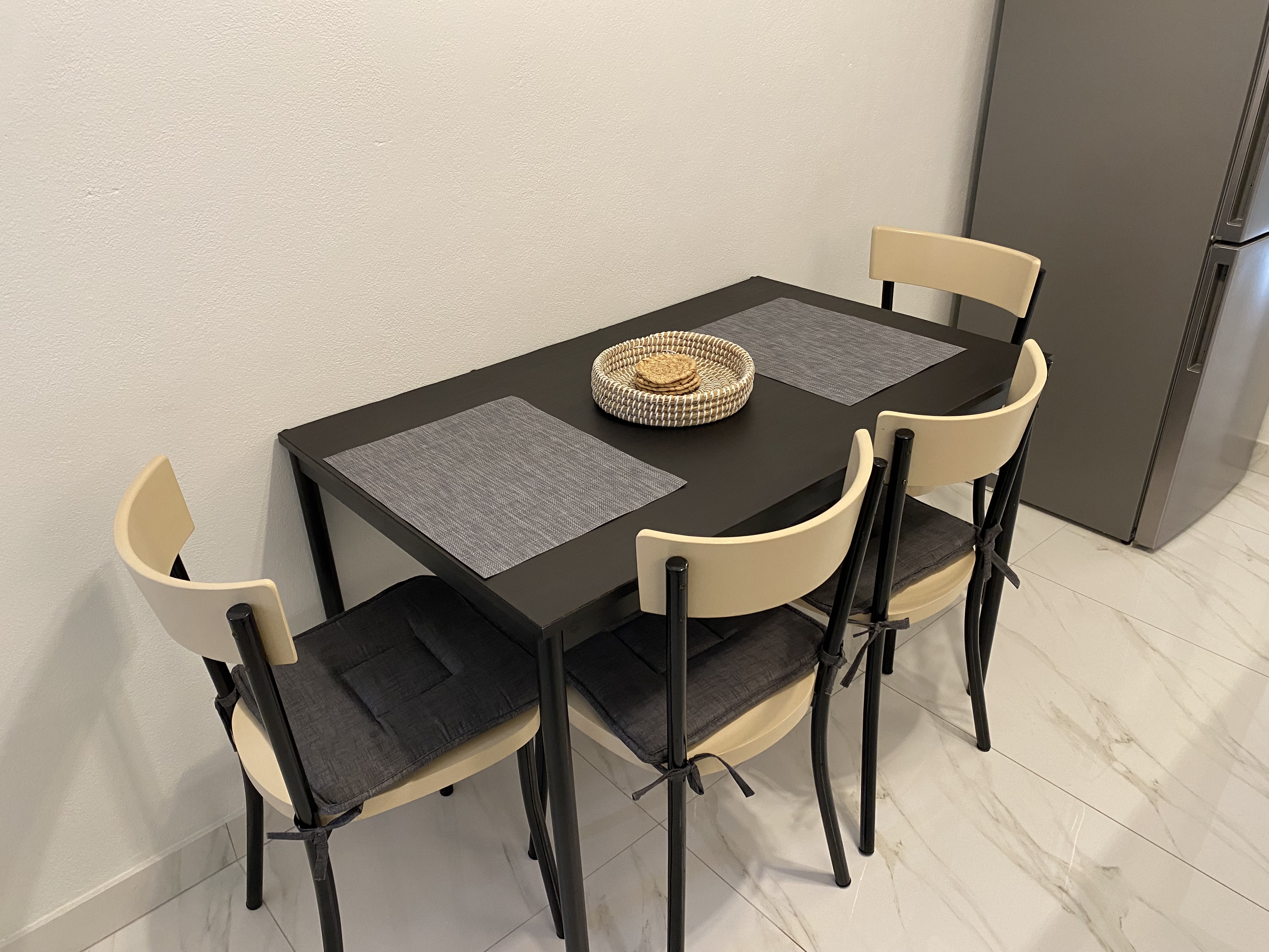 Apartment 1 - Image 3